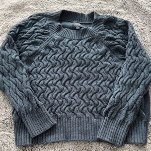 GAP Textured Knit Sweater in Charcoal